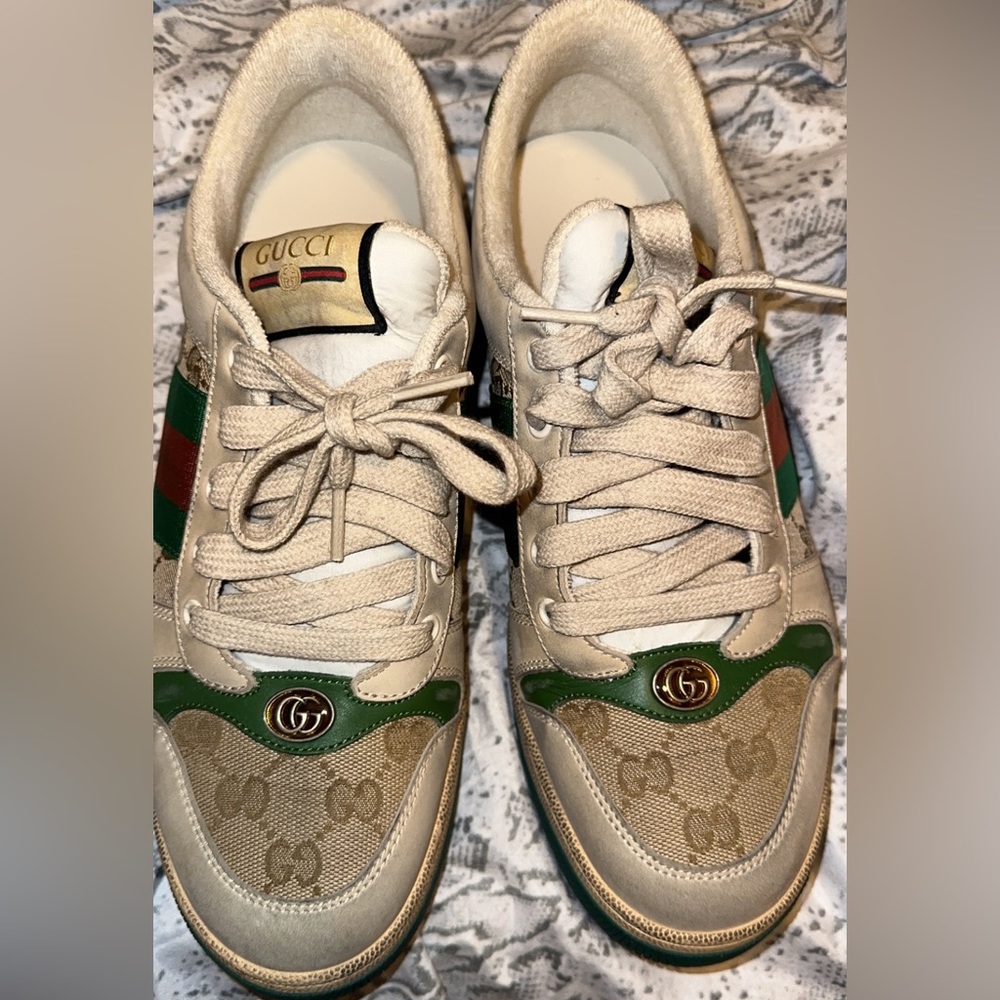 Gucci shoes